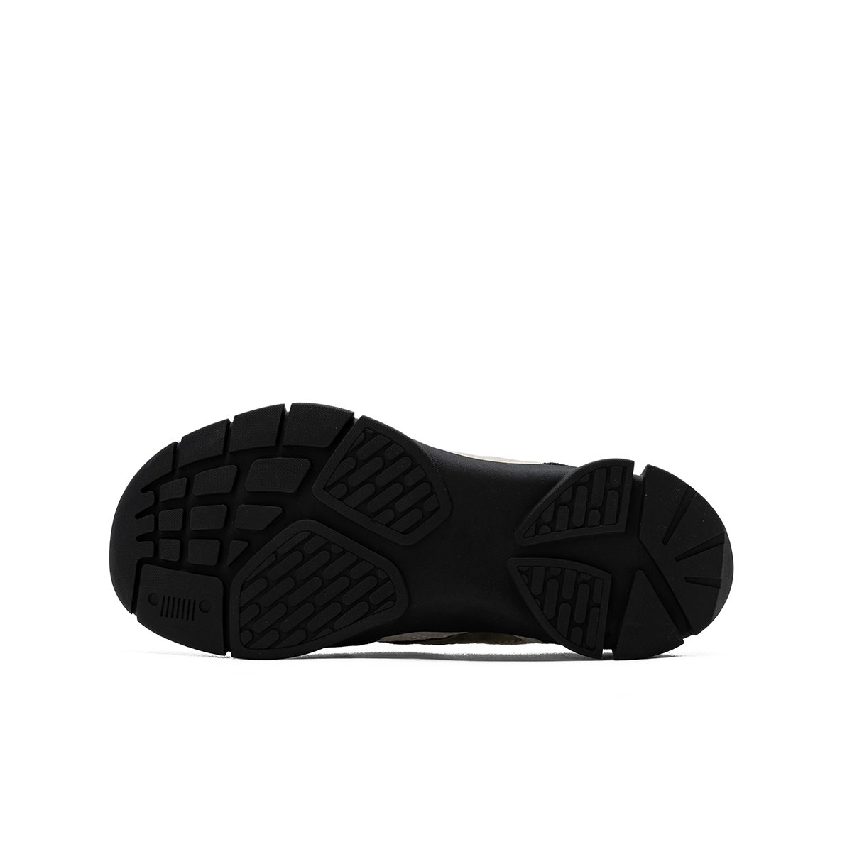11_ Breathable Trekking Shoes - Image 11
